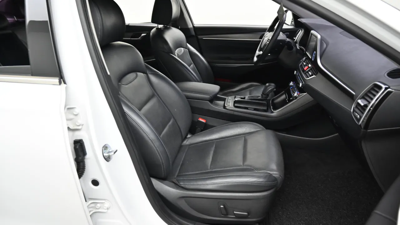 Hyundai Grandeur — miniaturë 10