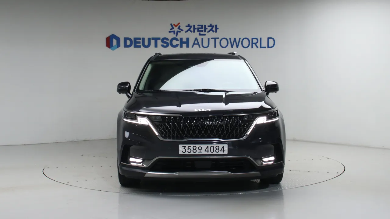 Kia Carnival — miniaturë 3