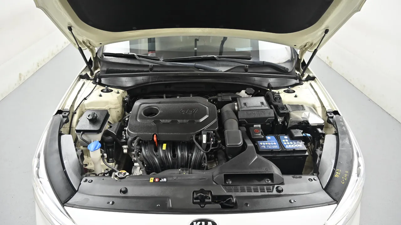 Kia K7 — miniaturë 6