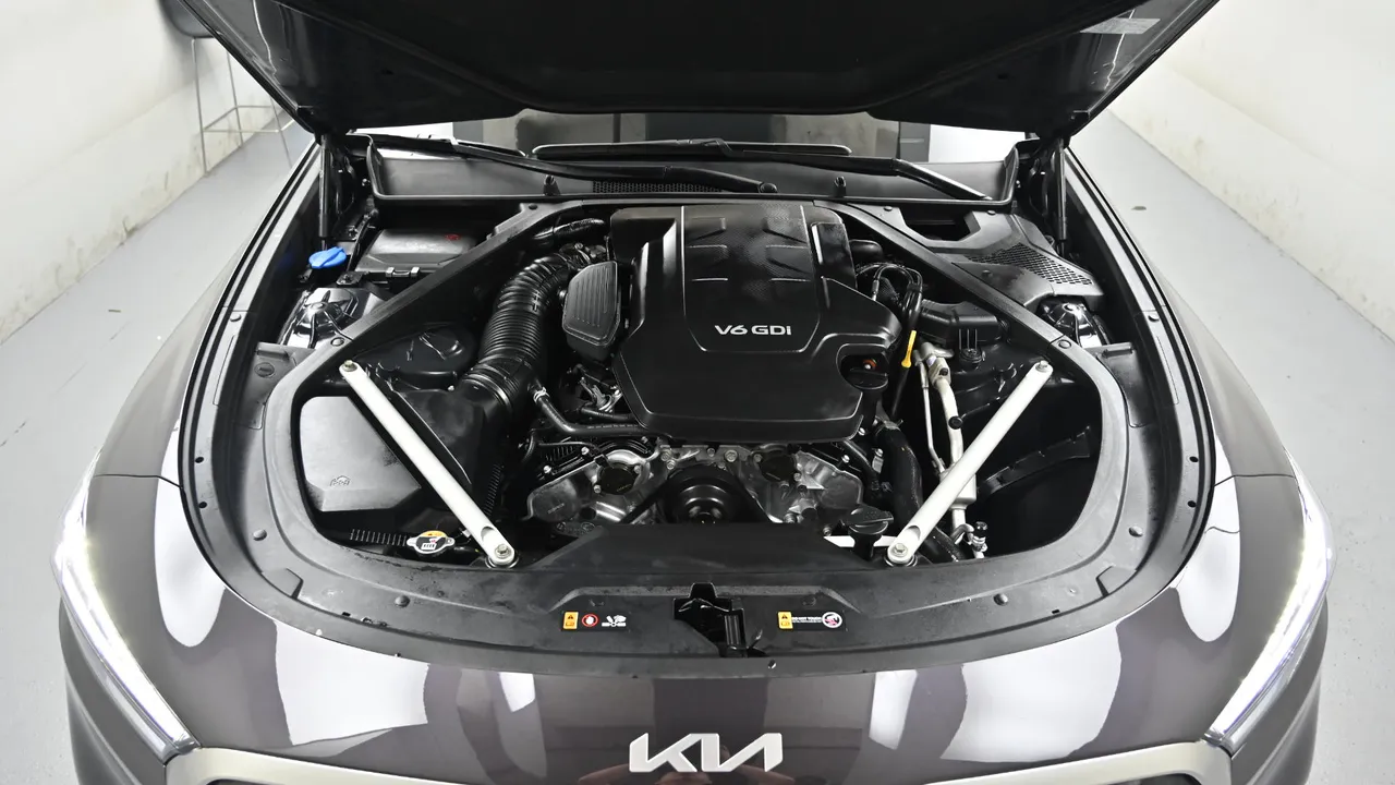 Kia K9 — miniaturë 6