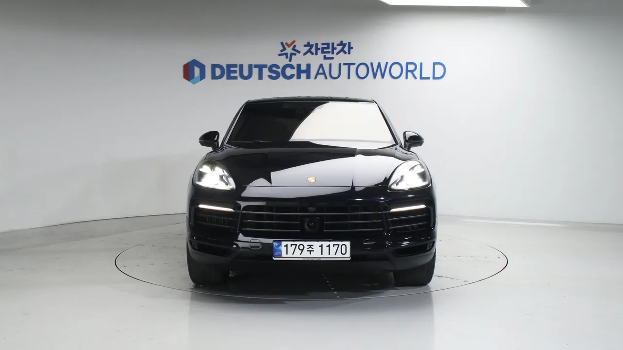 Porsche Cayenne — miniaturë 3
