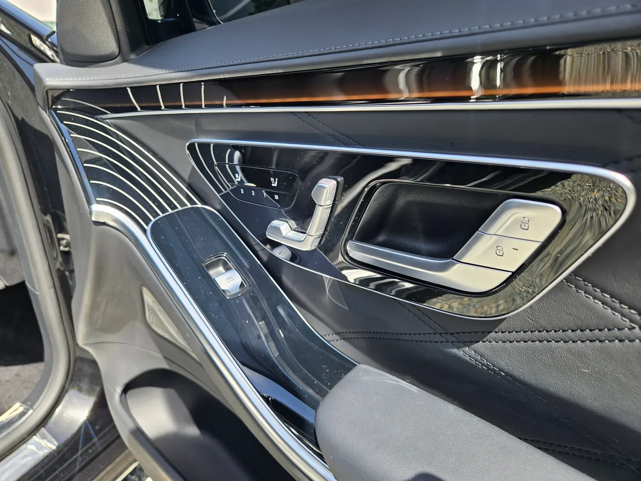 Mercedes-Benz S-klasse — miniaturë 33