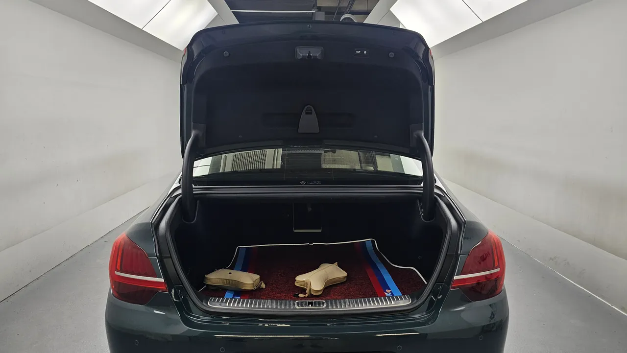 Kia K9 — miniaturë 19