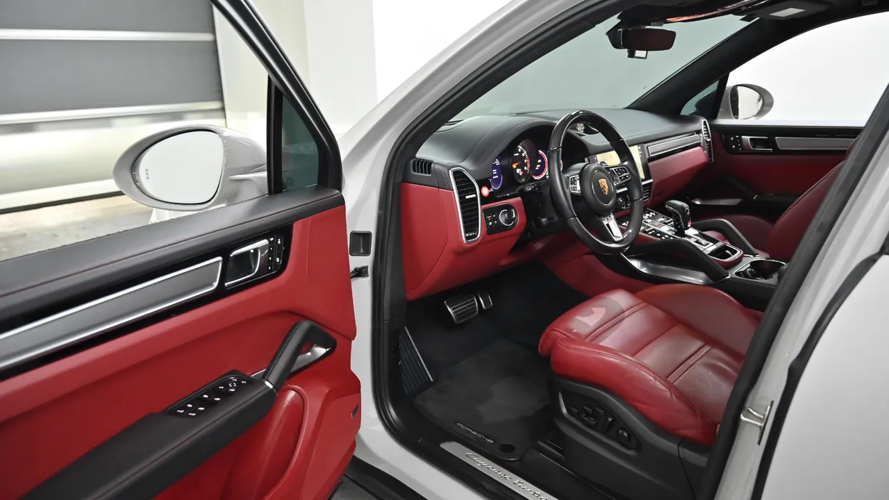 Porsche Cayenne — miniaturë 11