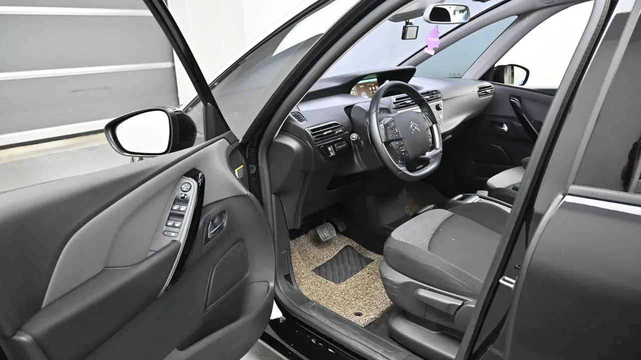Citroen C4 Picasso — miniaturë 11