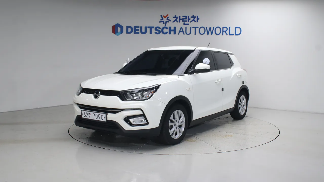 SsangYong Tivoli TX 2WD — foto 1