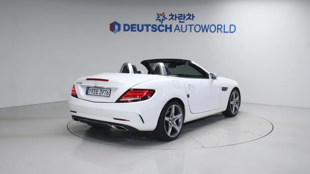 Mercedes SLC-Class R172 SLC200