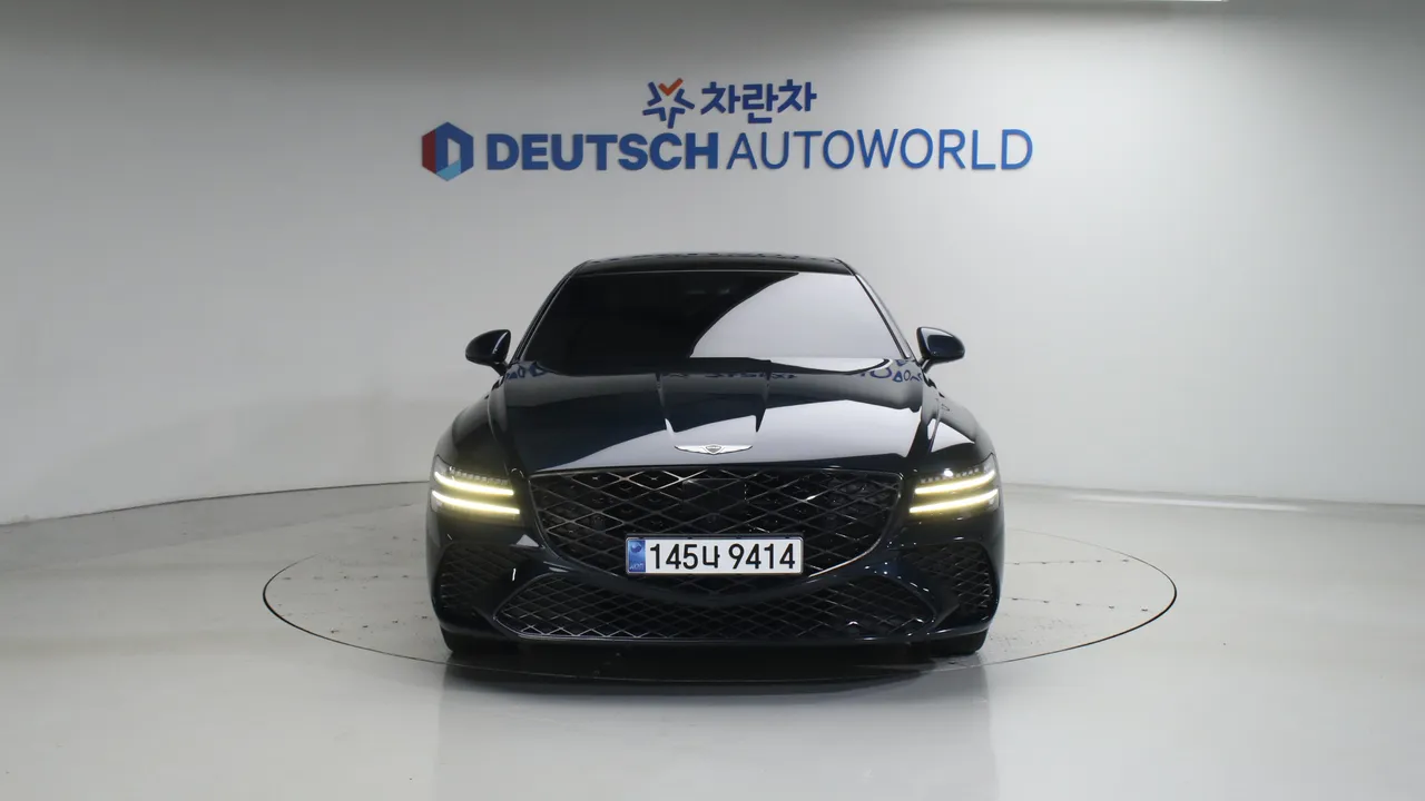 Genesis G80 — miniaturë 3