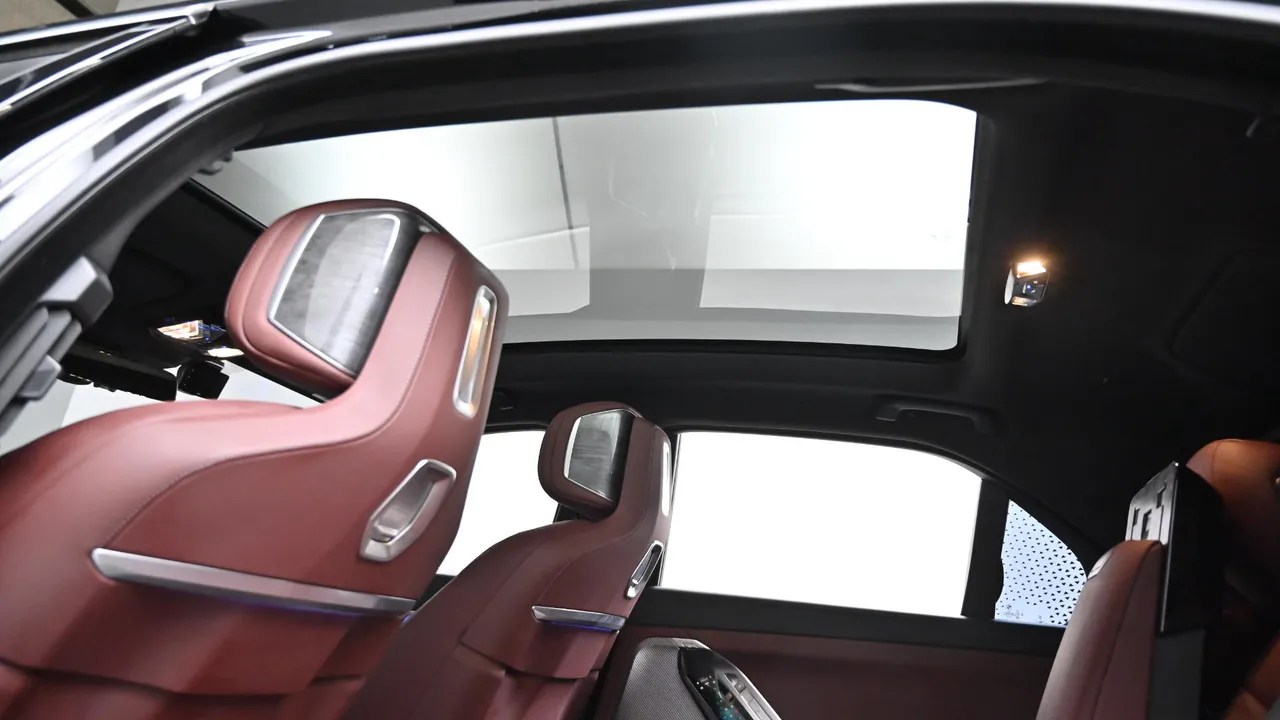 BMW 7er — miniaturë 19