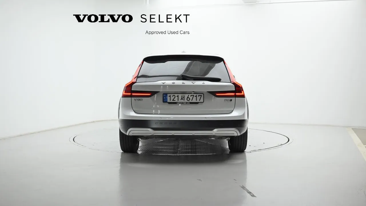 Volvo V90 Cross Country B5 Ultra AWD