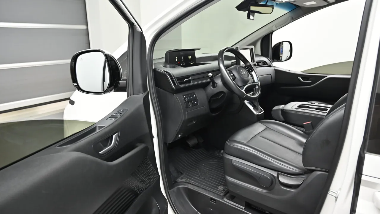 Hyundai Staria — miniaturë 11