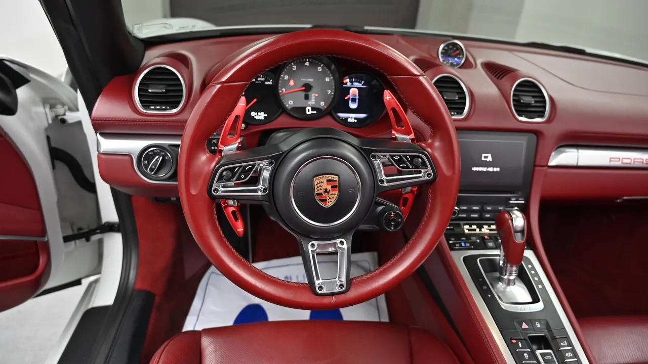 Porsche 718 — miniaturë 31
