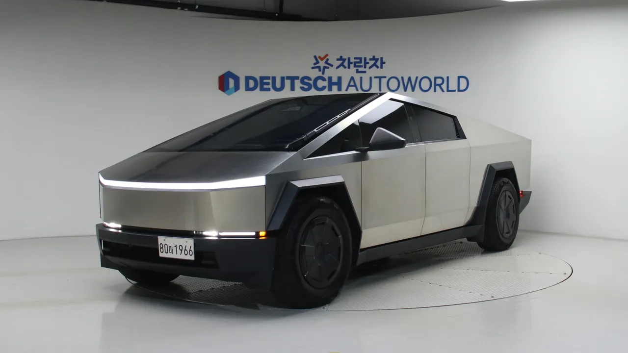 Tesla Cybertruck 123kWh AWD