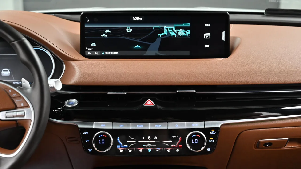 Genesis G80 — miniaturë 14