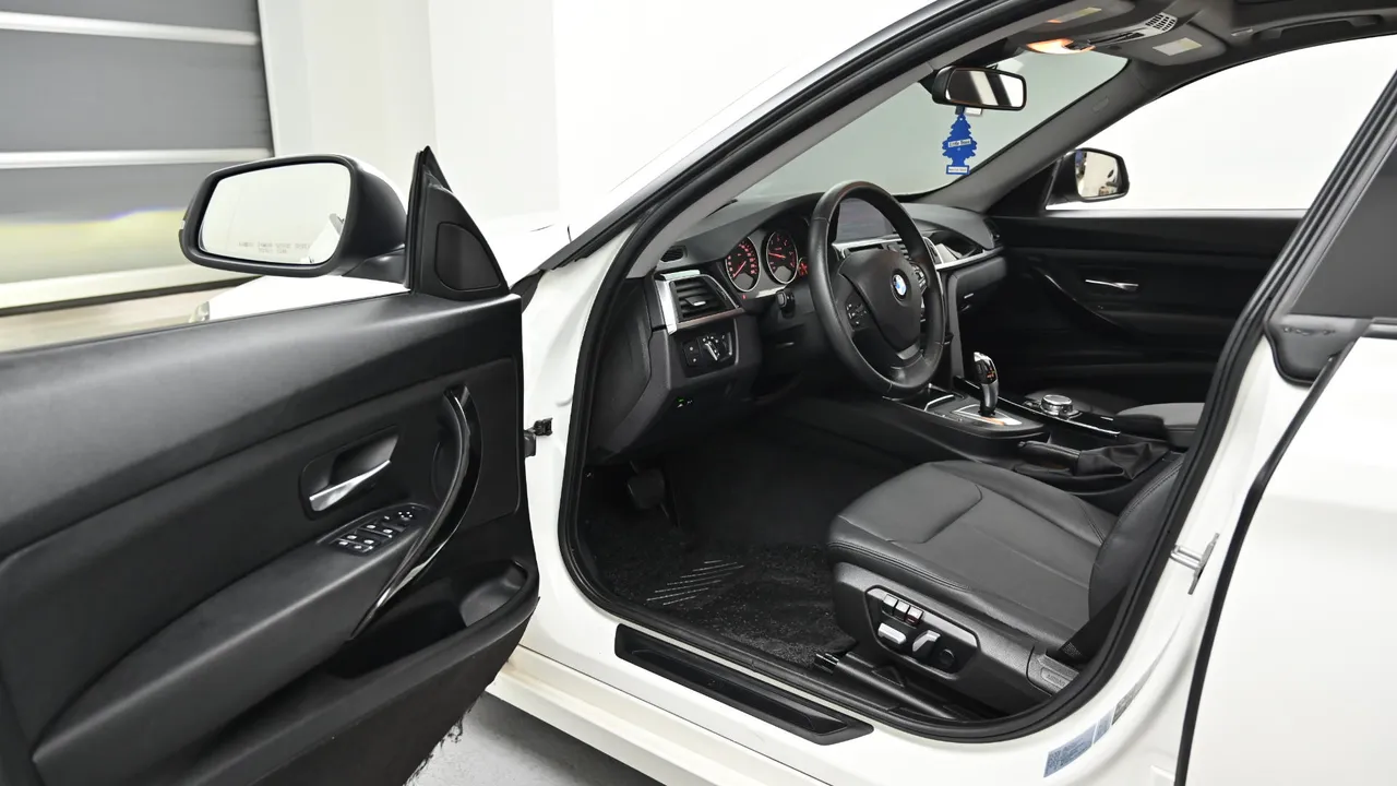 BMW 3er — miniaturë 11