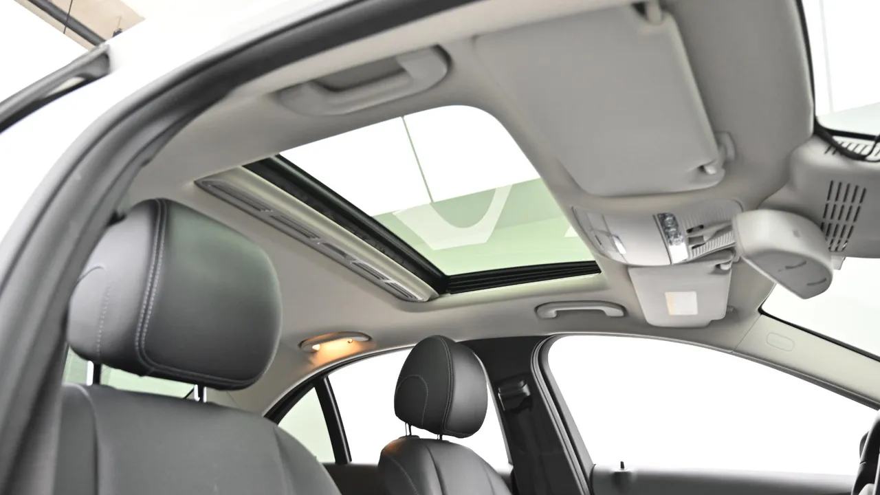 Mercedes-Benz C-klasse — miniaturë 19