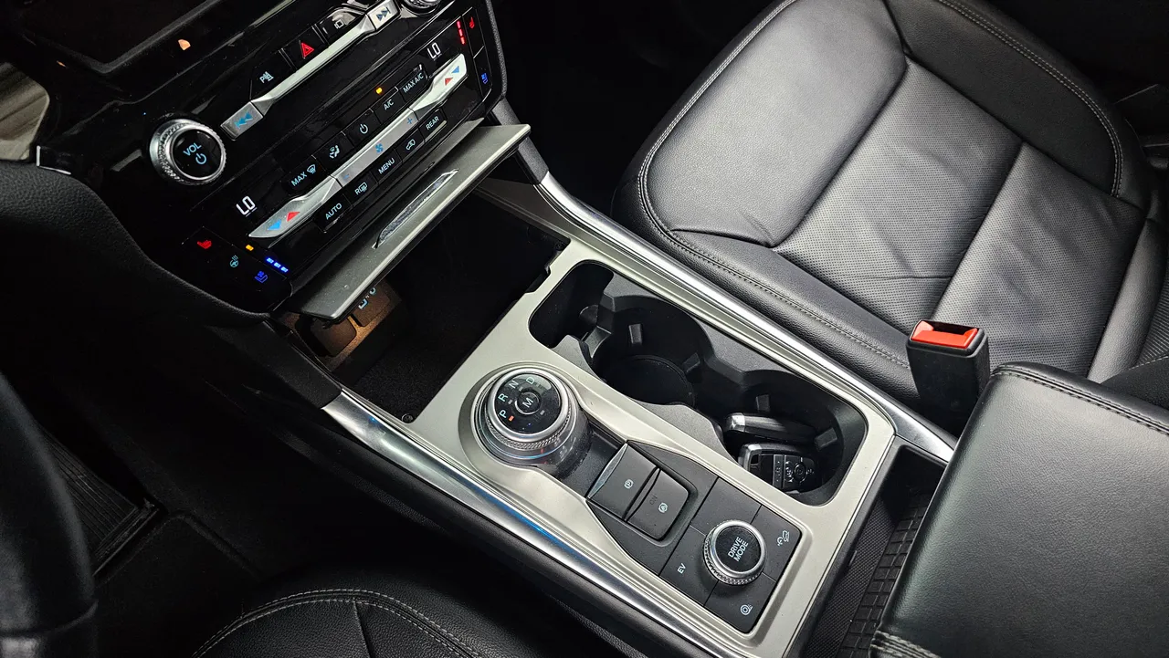 Ford Explorer 6th Generation 3.0 PHEV 4WD