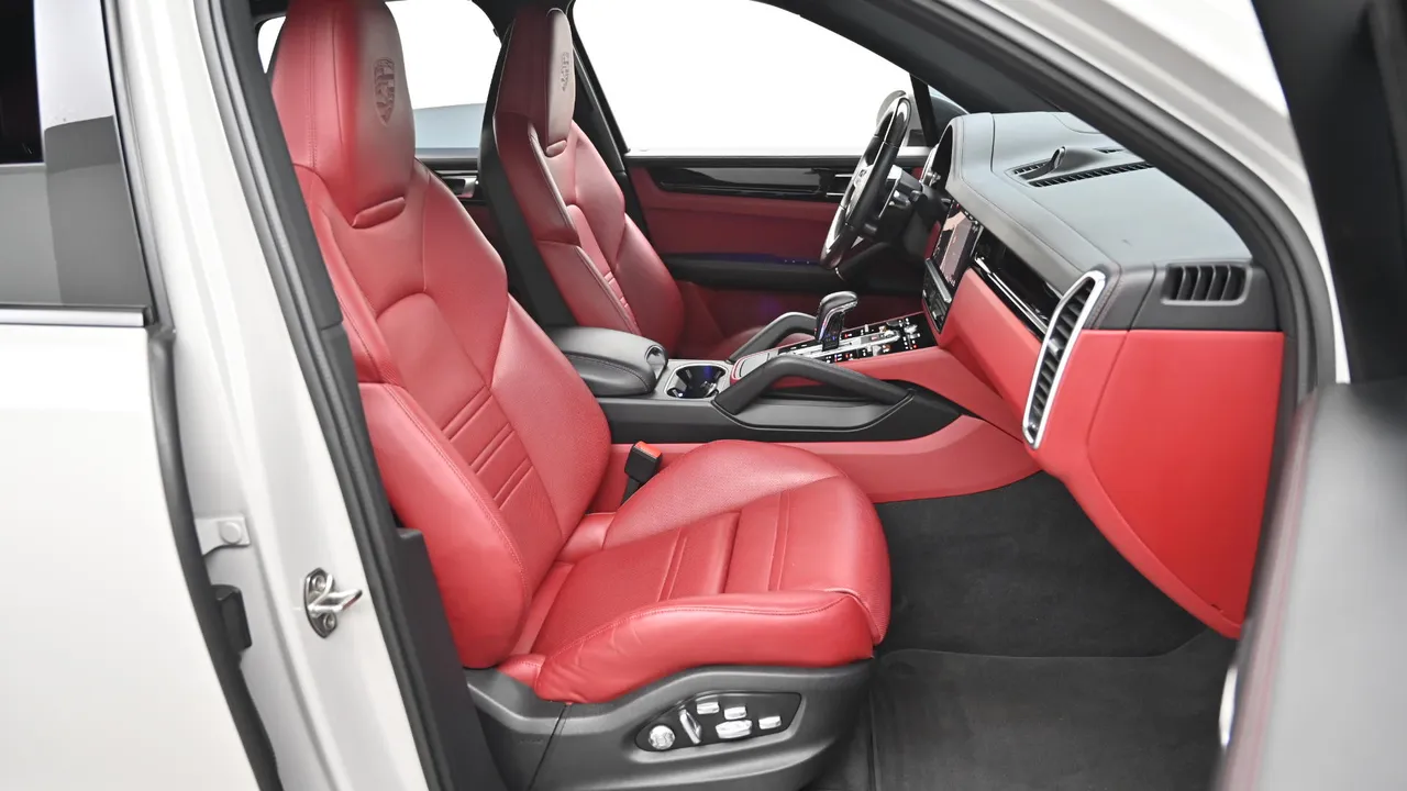 Porsche Cayenne — miniaturë 10