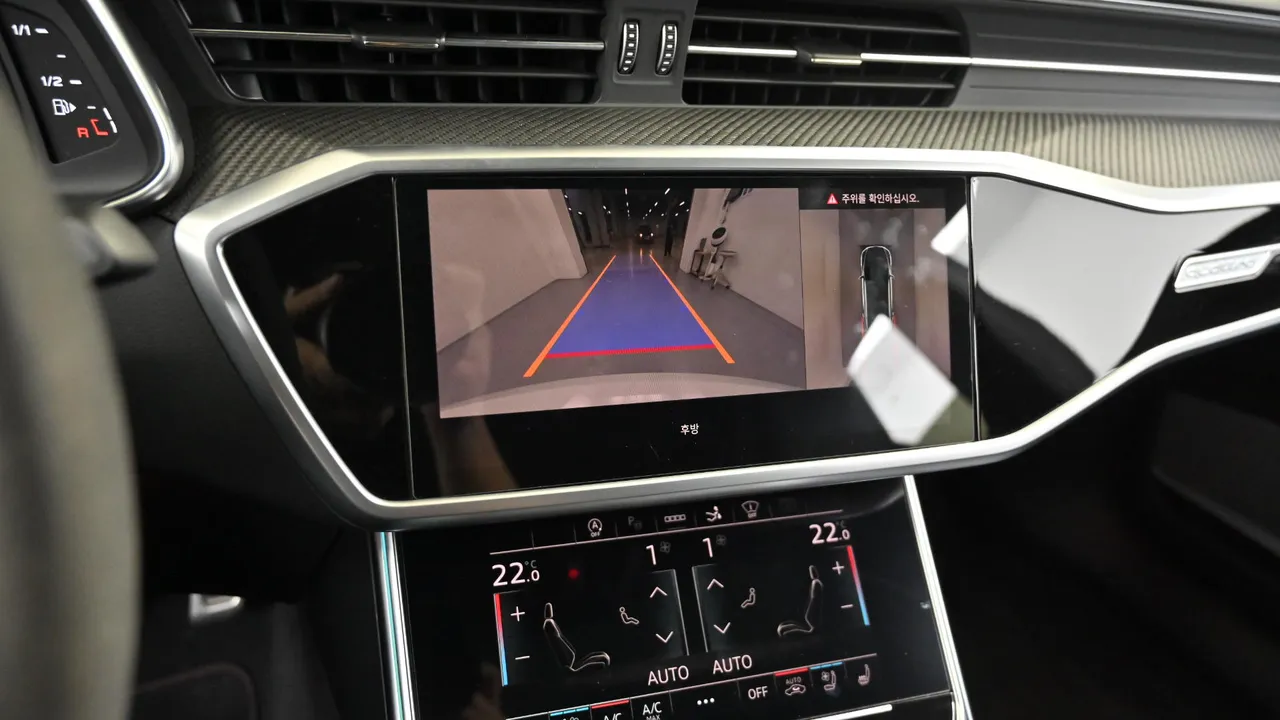 Audi RS7 — miniaturë 15