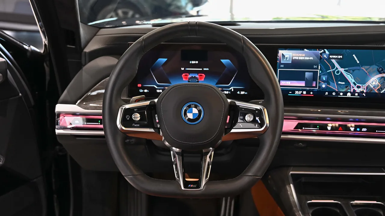 BMW i7 — miniaturë 25