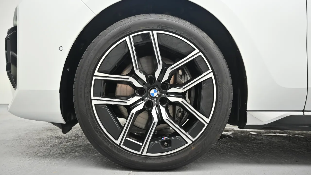 BMW 7er — miniaturë 5