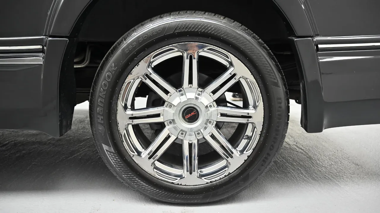 Chevrolet Express — miniaturë 5