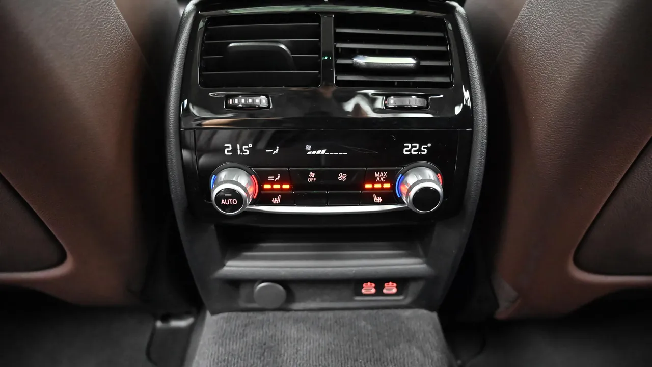 BMW 5er — miniaturë 16