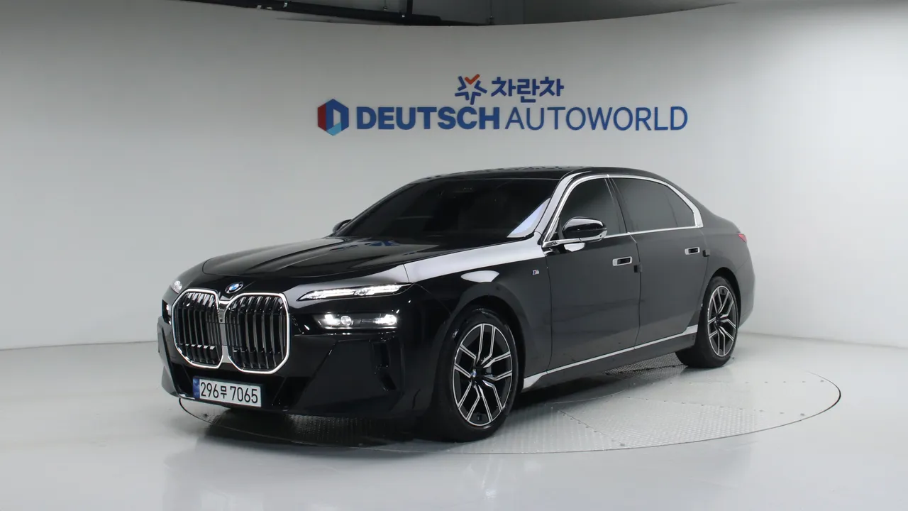 BMW 7er 740i xDrive M 스포츠 리미티드 — foto 1