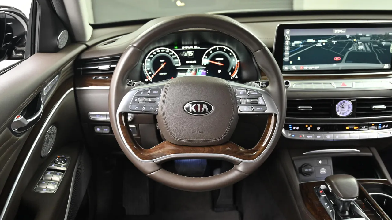 Kia K9 — miniaturë 13