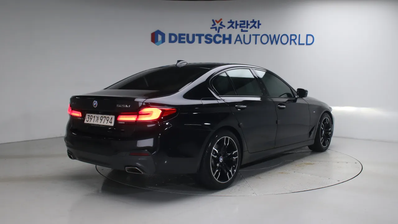 BMW 5er — miniaturë 2