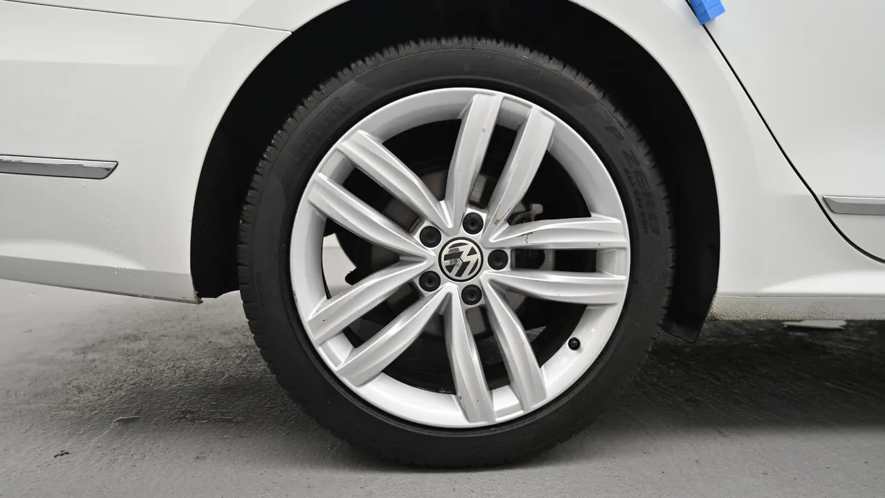Volkswagen Passat — miniaturë 5