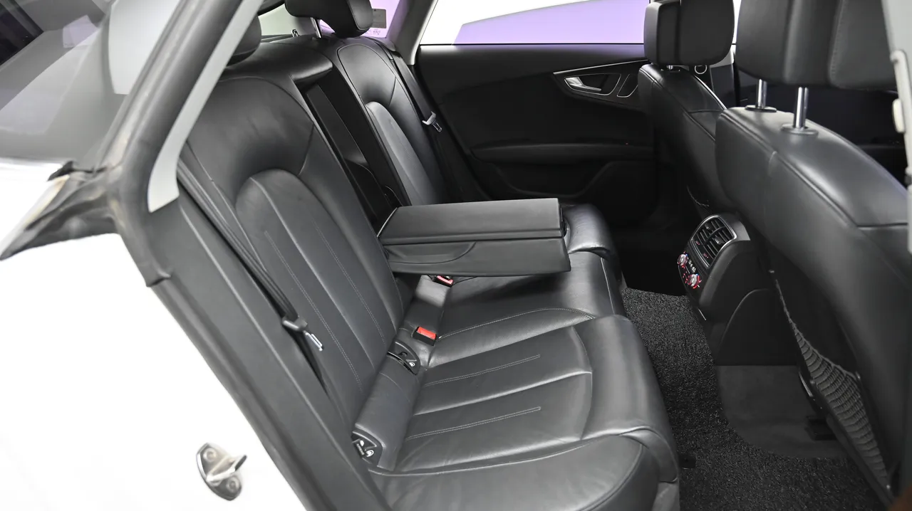 Audi A7 — miniaturë 12