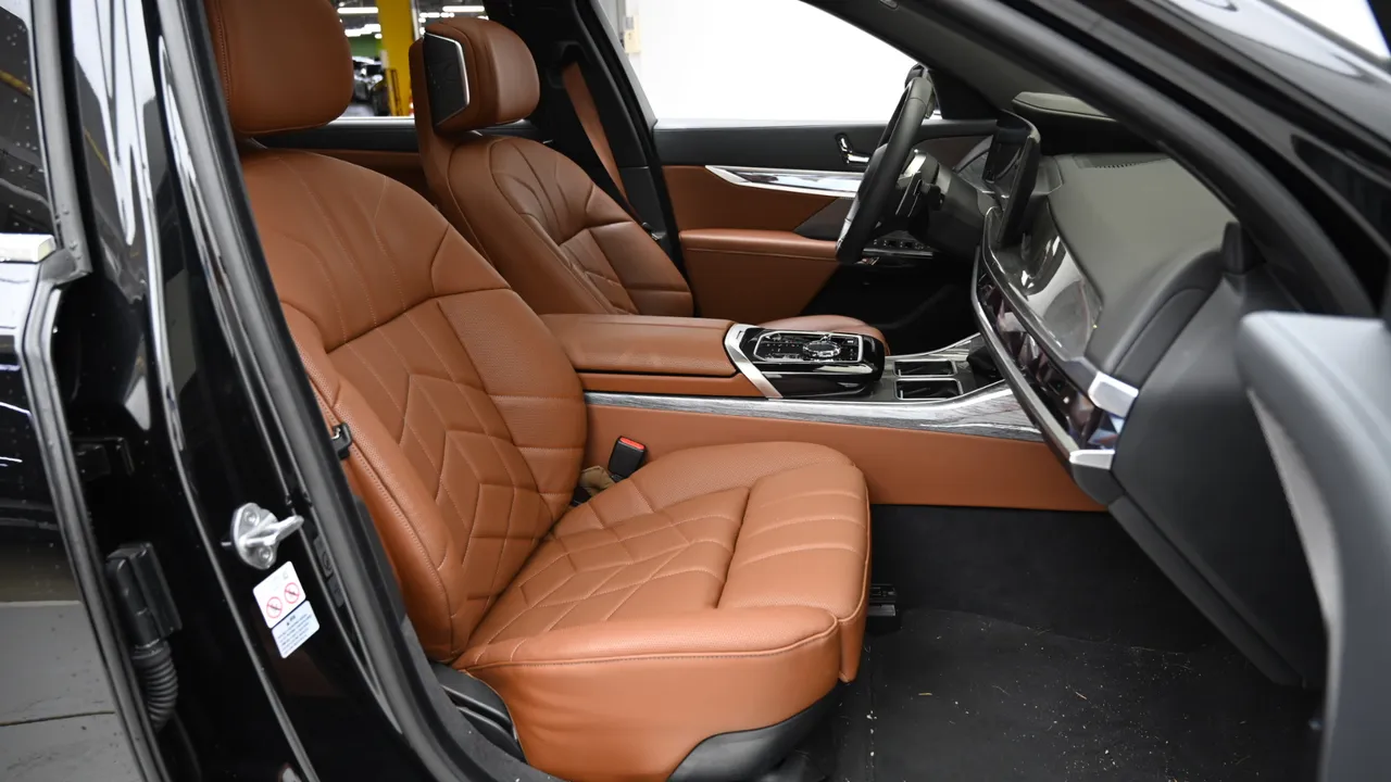 BMW 7er — miniaturë 10