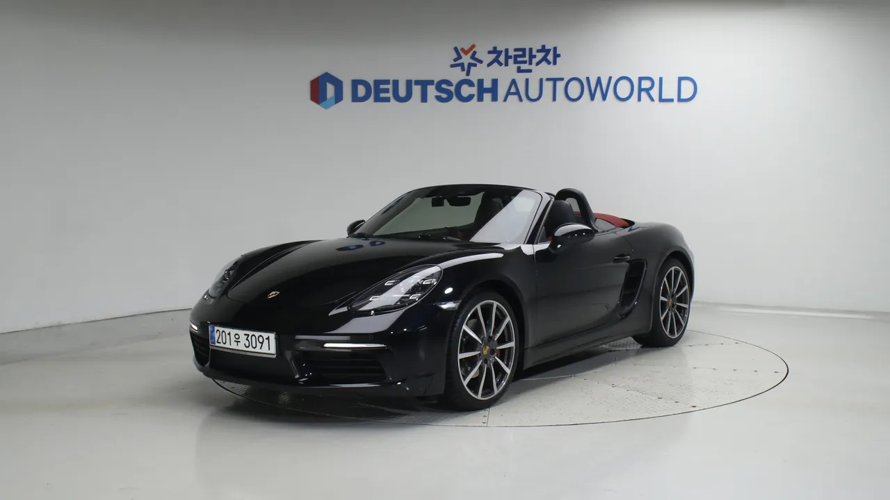 Porsche 718 2.0 — foto 1