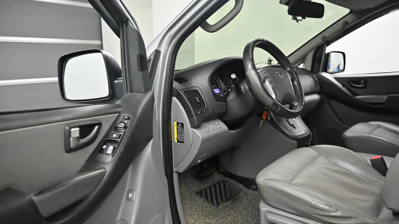 Hyundai Starex — miniaturë 11