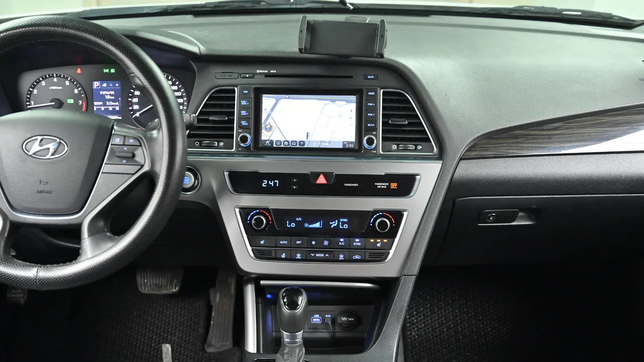 Hyundai Sonata — miniaturë 14