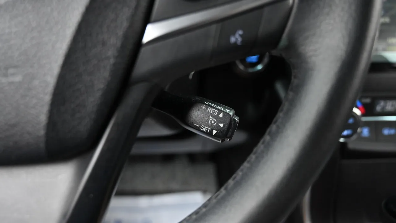 Toyota Camry — miniaturë 34