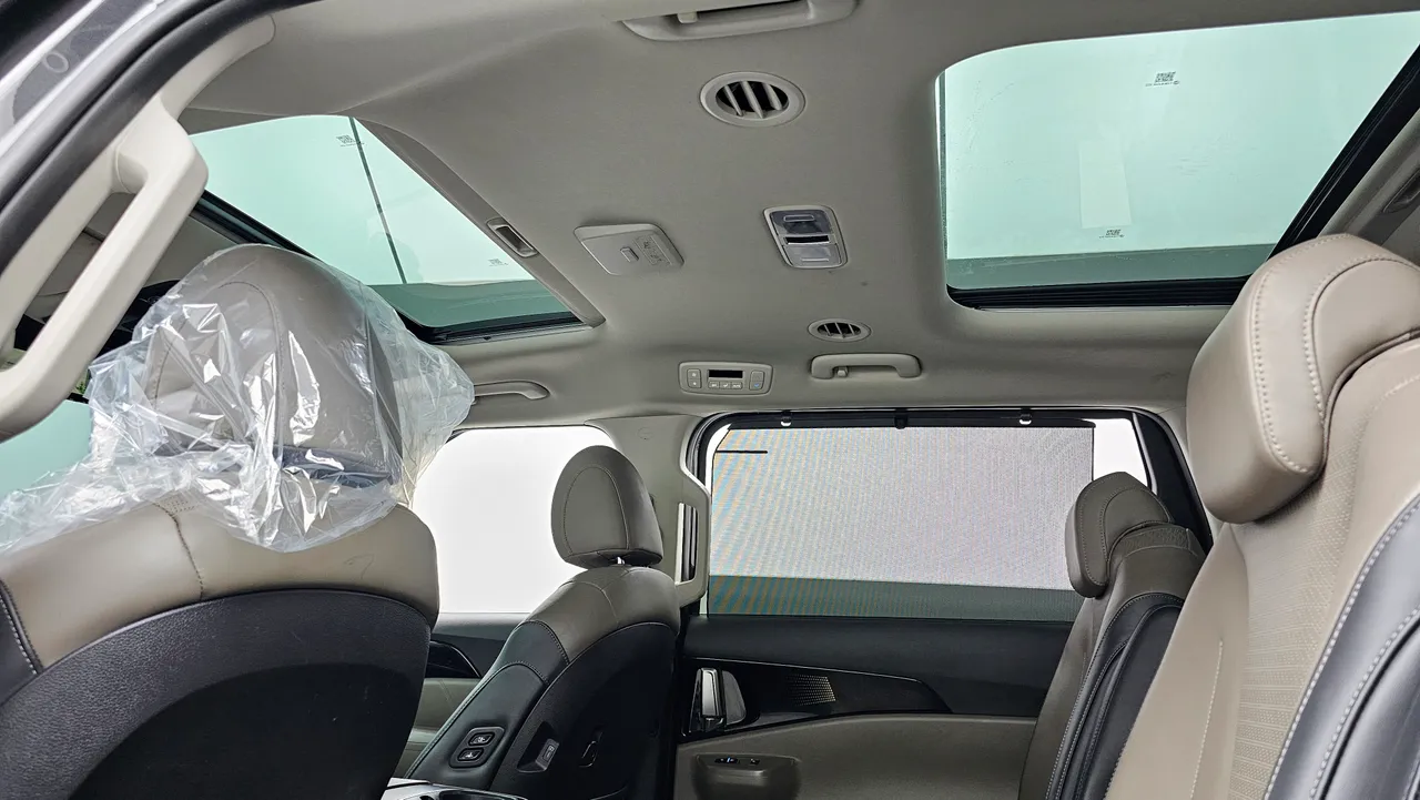 Kia Carnival — miniaturë 36