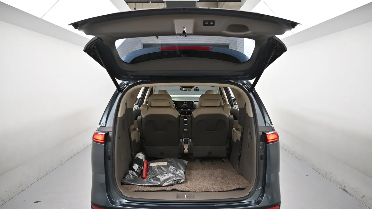 Kia Carnival — miniaturë 19
