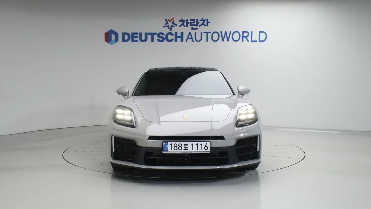 Porsche Panamera — miniaturë 3