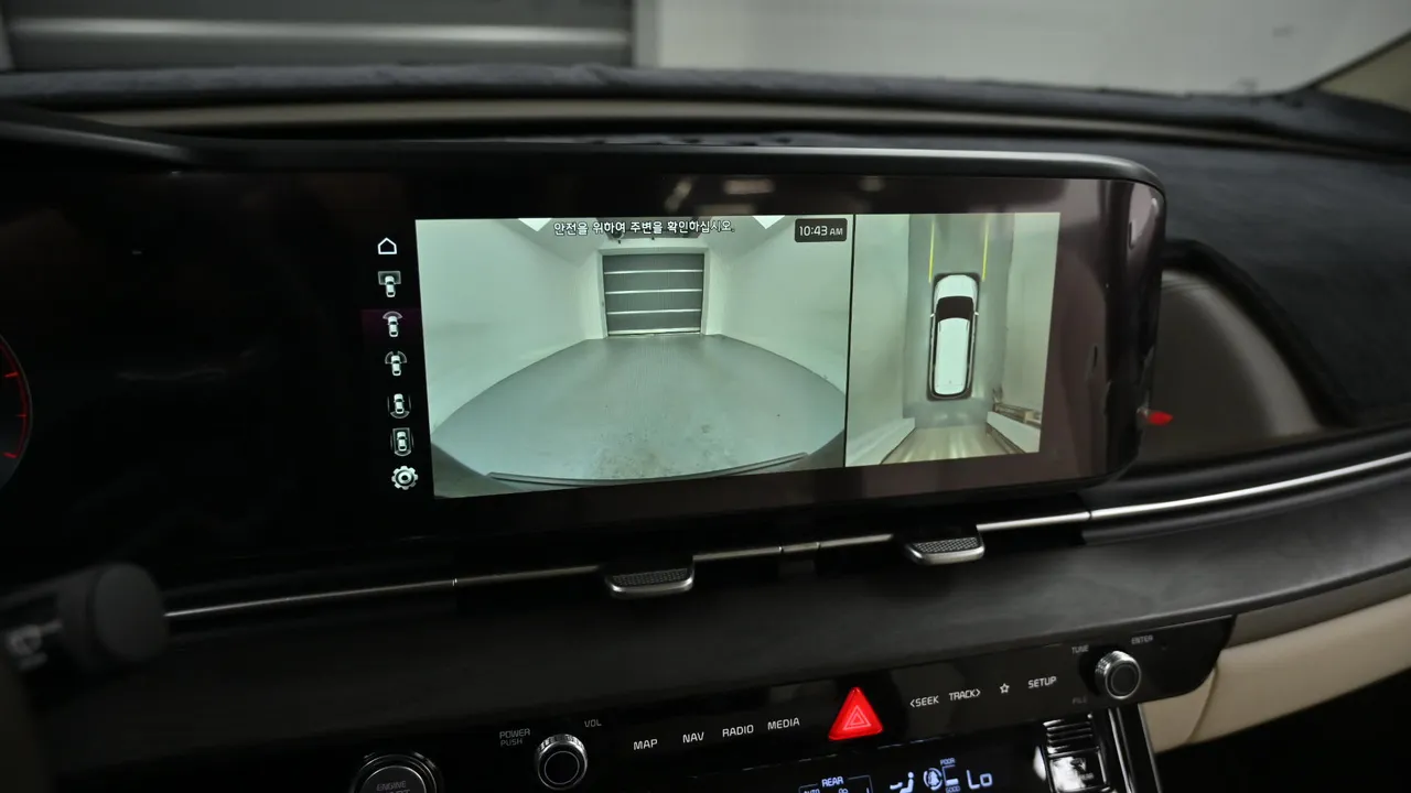Kia Carnival — miniaturë 15