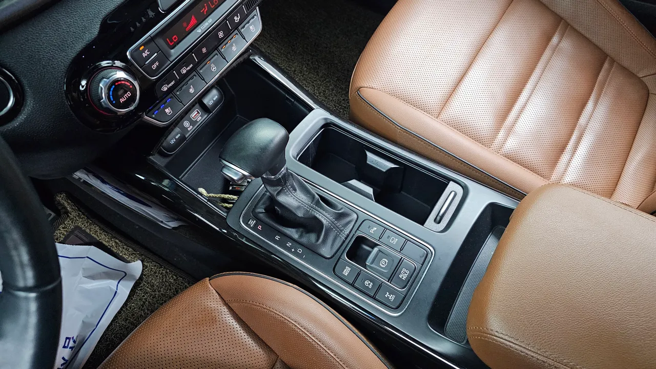 Kia Sorento — miniaturë 9