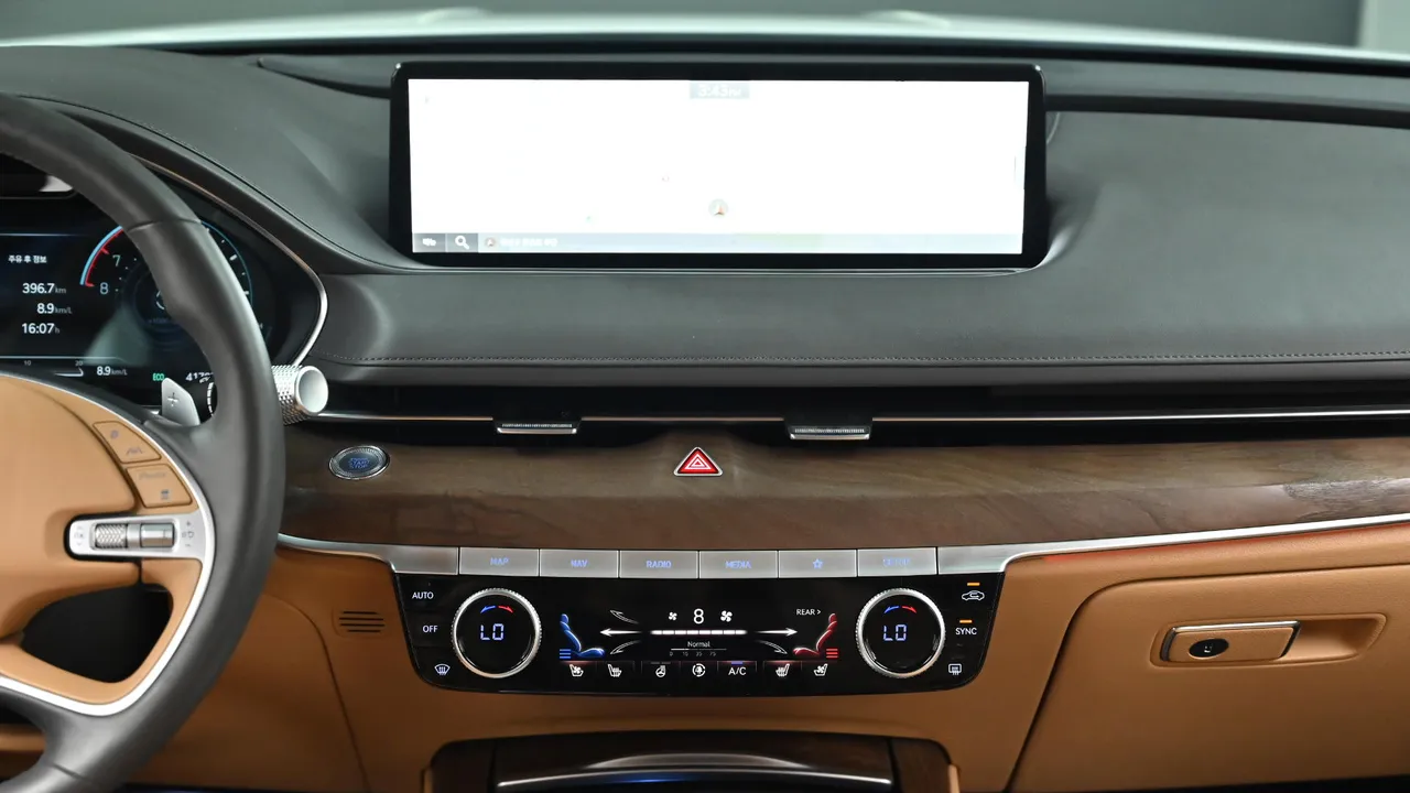 Genesis G80 — miniaturë 14