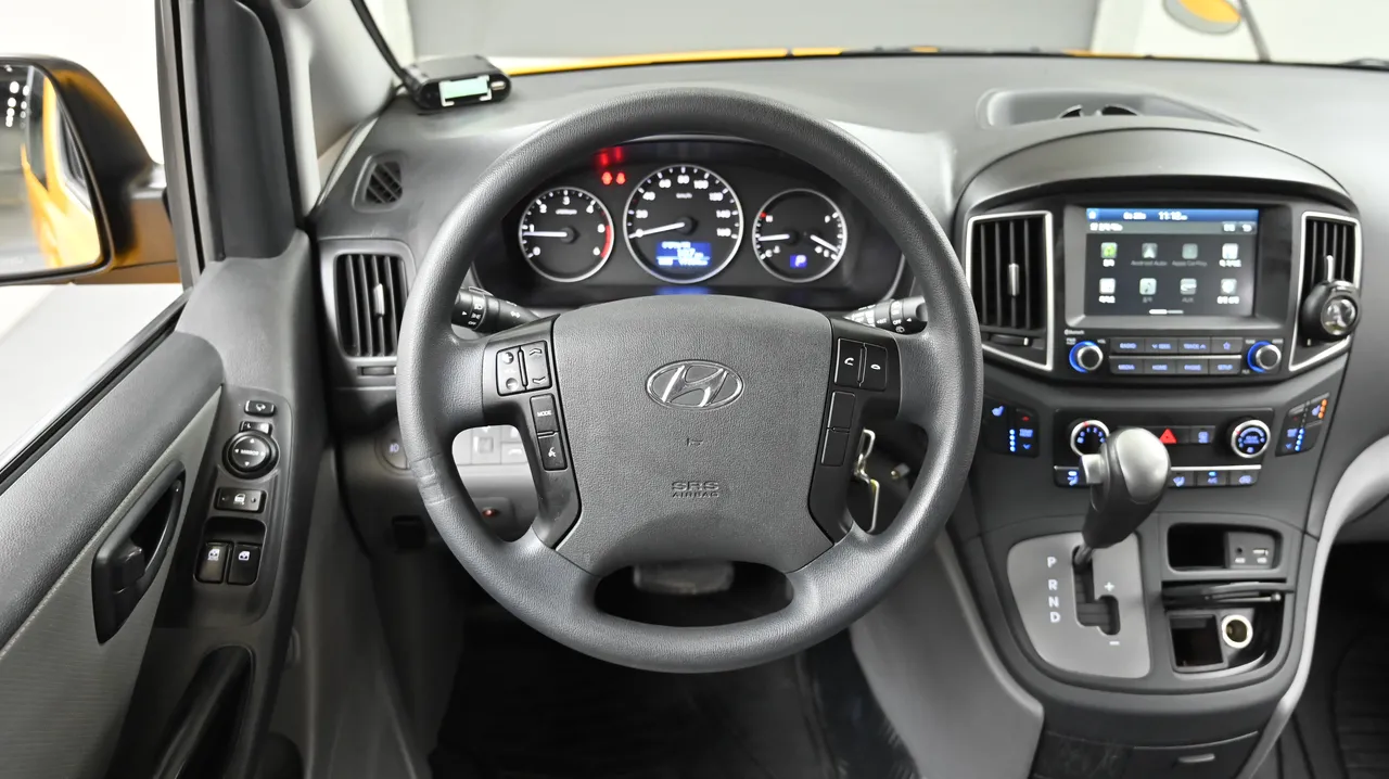 Hyundai Starex — miniaturë 13