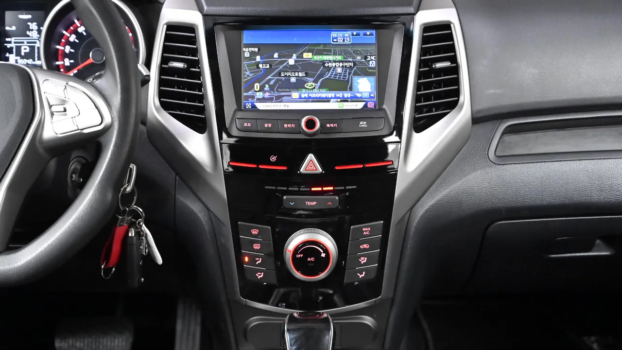 SsangYong Tivoli — miniaturë 32