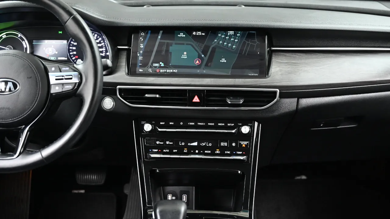 Kia K7 — miniaturë 14