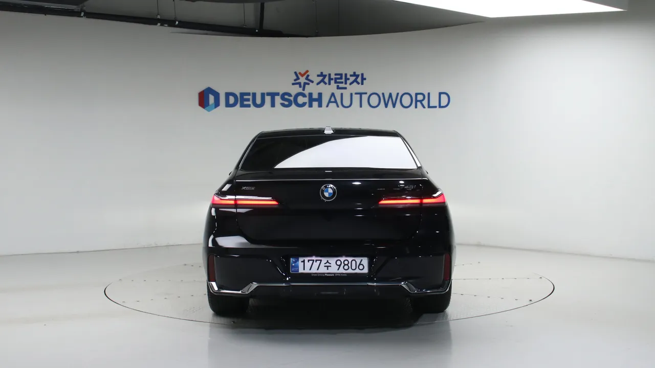 BMW 7er — miniaturë 22