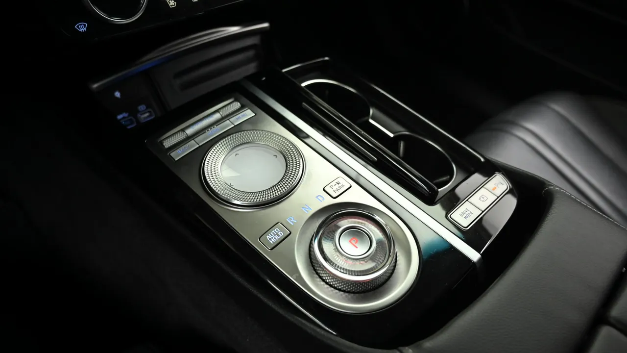 Genesis G80 — miniaturë 9