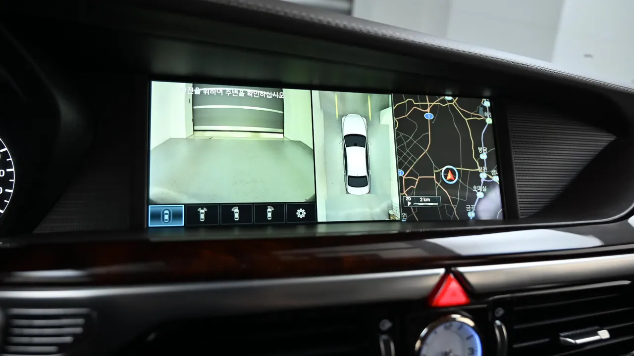 Genesis G90 — miniaturë 15