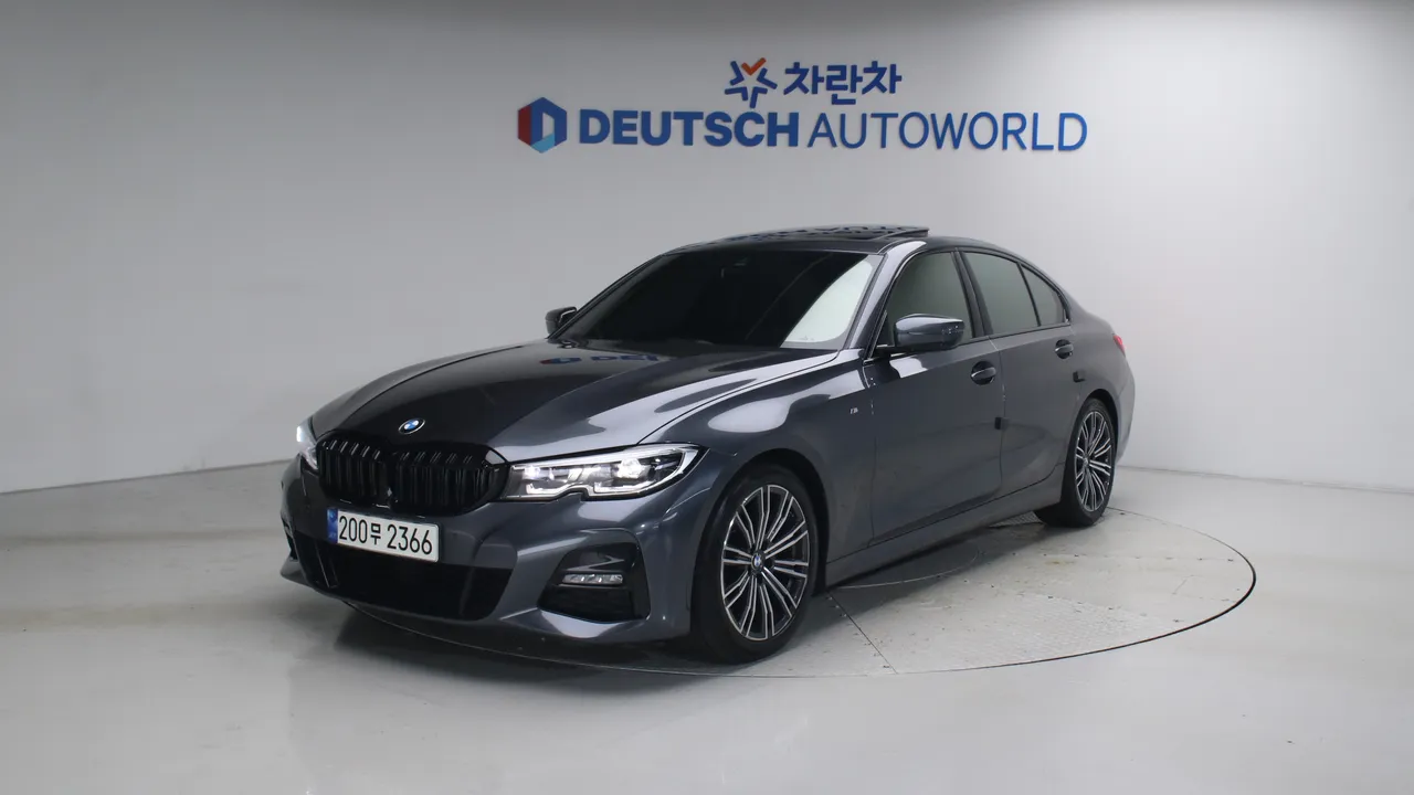 BMW 3er 320i M Sport — foto 1